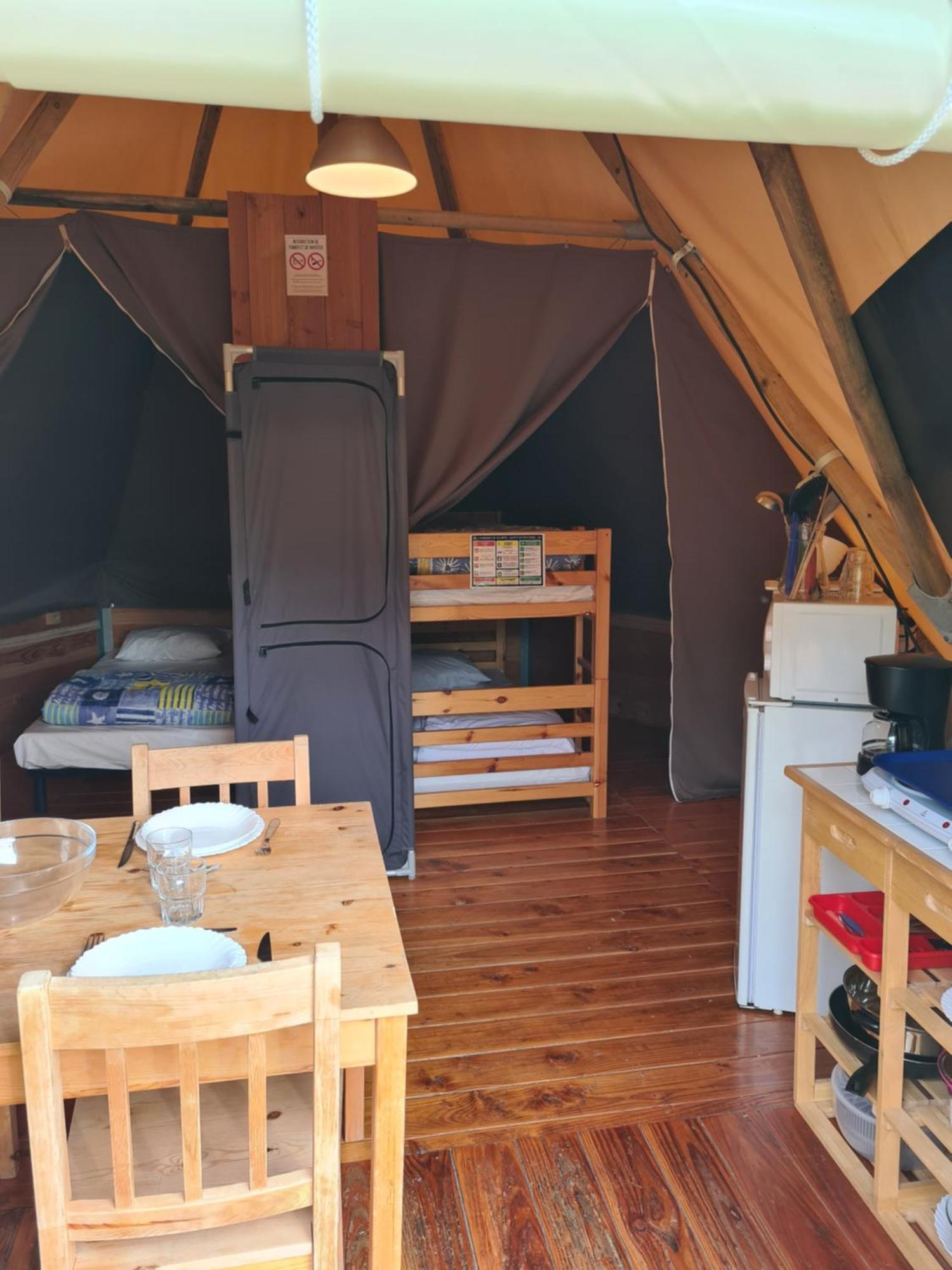 Resort & Camping - Val De Braye Besse-sur-Braye Bagian luar foto